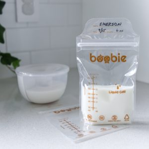 Boobie breast milk storage bag with milk and pump